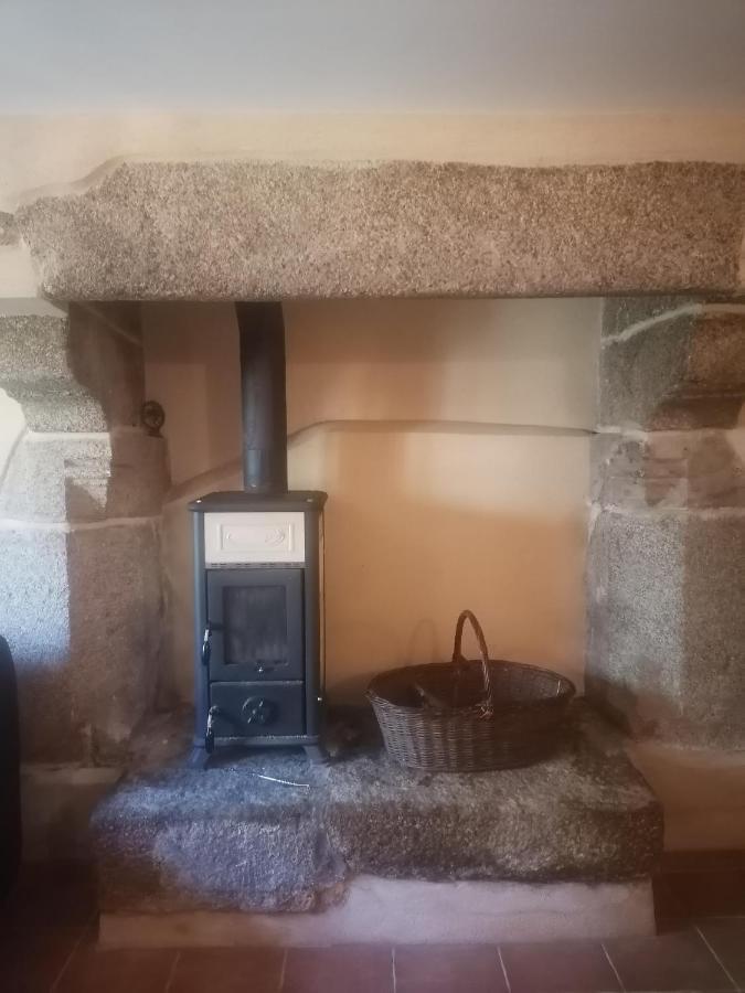 ポンティヴィ Frairie Du Divit Bed & Breakfast エクステリア 写真