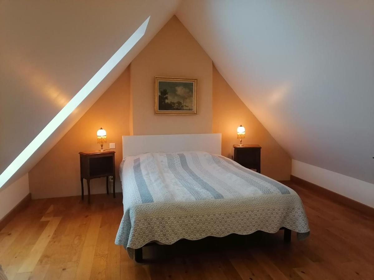 ポンティヴィ Frairie Du Divit Bed & Breakfast エクステリア 写真