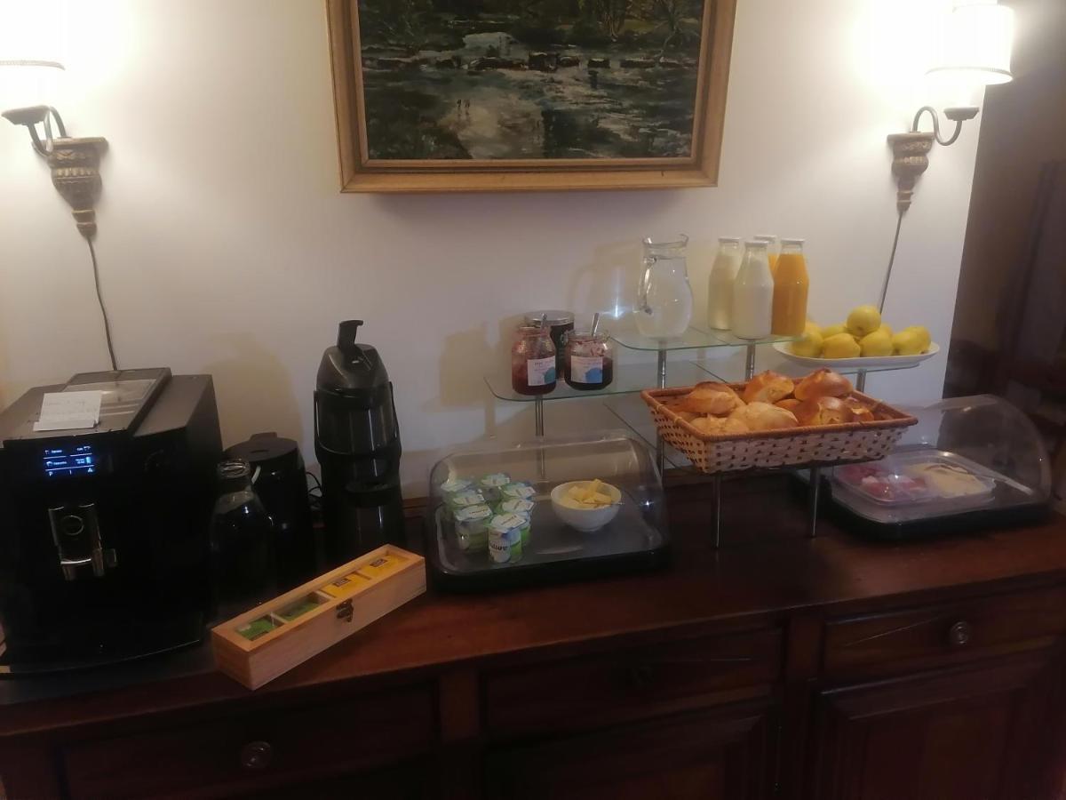 ポンティヴィ Frairie Du Divit Bed & Breakfast エクステリア 写真